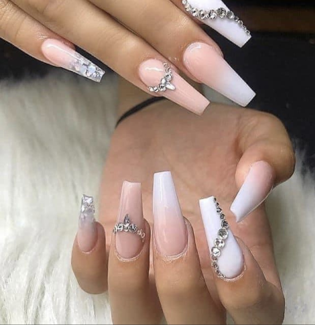 DELUX MANICURE